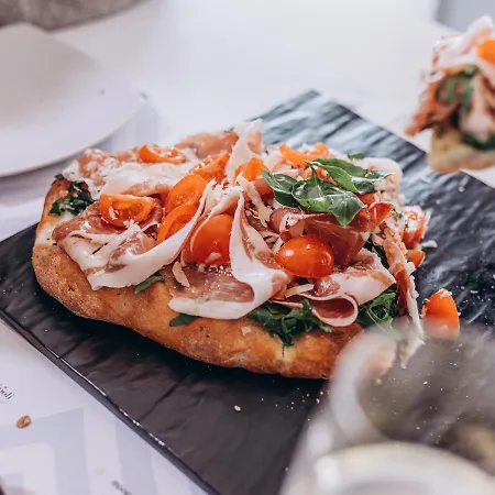 Popula - The Lifestyle 4*