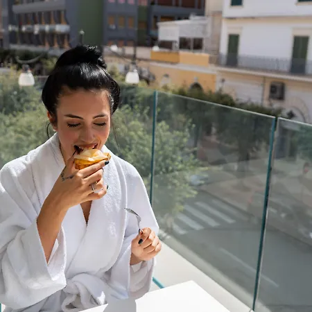 Popula - The Lifestyle 4*